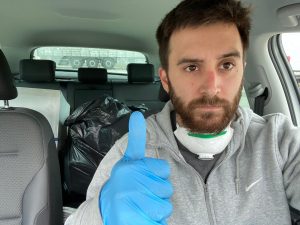 NUESTROS VOLUNTARIOS EN ACCIÓN