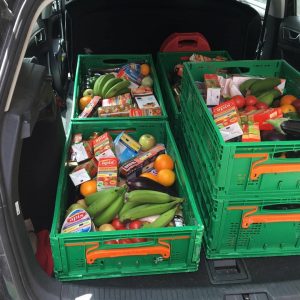 23-24 ABRIL SEGUIMOS REPARTIENDO COMIDA PARA 200 FAMILIAS DE ACOGEM UN TOTAL DE 17.000KG  DE COMIDA ENTREGADOS